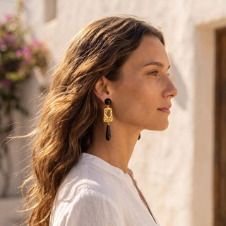 Boucles d'oreilles clips femme : le guide pour oreilles non percées