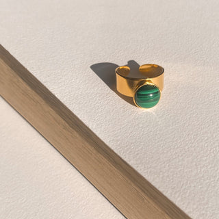 Bague Sia dorée malachite zoom