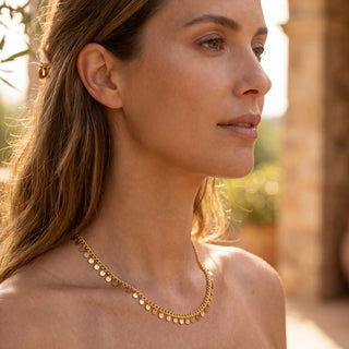 Collier doré avec une maille originale et délicate Youm.
