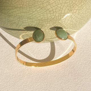 Détails de la pierre aventurine du jonc Théo doré