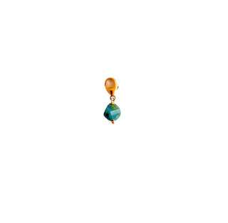 Charm Agate mousse Youm — laiton doré à l’or fin 24k, pierre d’agate mousse naturelle, packshot sur fond blanc.  