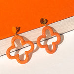 Charger l&#39;image dans la galerie, Boucles d&#39;oreilles galuchat Trèfle orange
