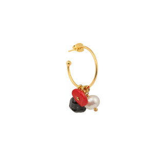 Créole Amélia dorée Youm avec charms en pierres et perles naturelles, packshot sur fond blanc.